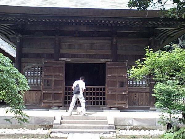 常楽寺仏殿