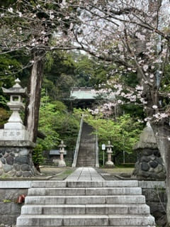 甘縄神明神社の階段